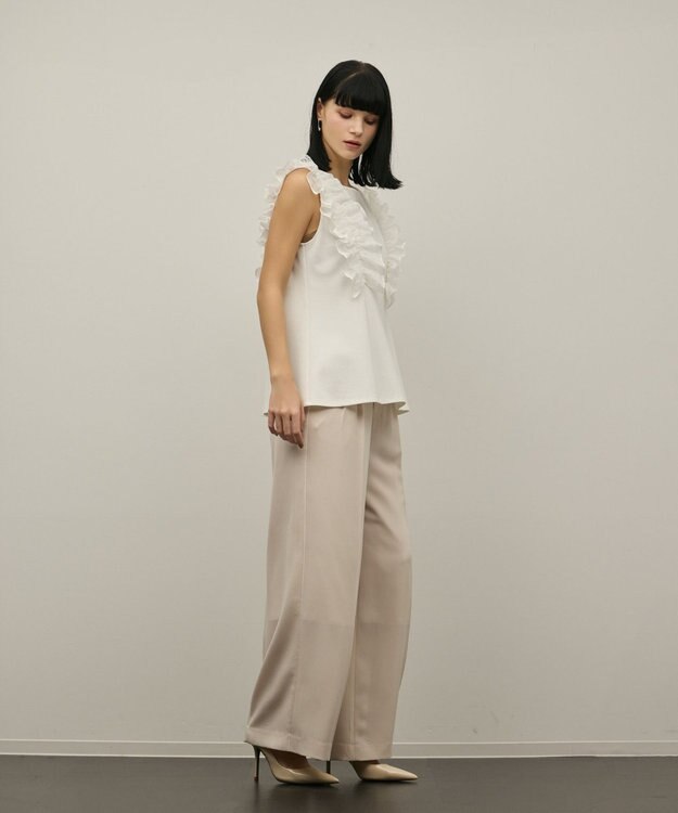 GRACE CONTINENTAL フリル切替カットトップ ホワイト