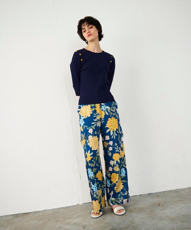 GRACE CONTINENTAL フラワープリントワークパンツ ネイビー