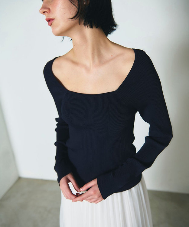 GRACE CONTINENTAL リブスクエアニットトップ ネイビー