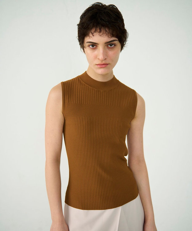 GRACE CONTINENTAL ハイネックリブニットトップ ブラウン