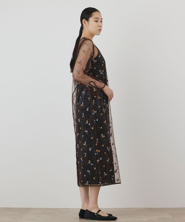GRACE CONTINENTAL 刺繍レイヤードベロアワンピース ブルー