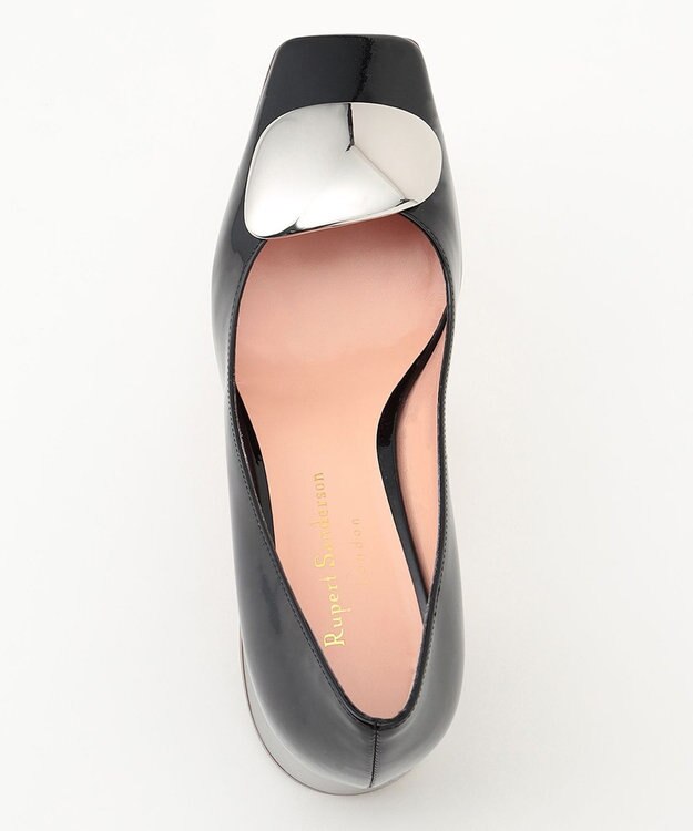 GRACE CONTINENTAL Rupert Sandersonパテントチャームヒール ブラック