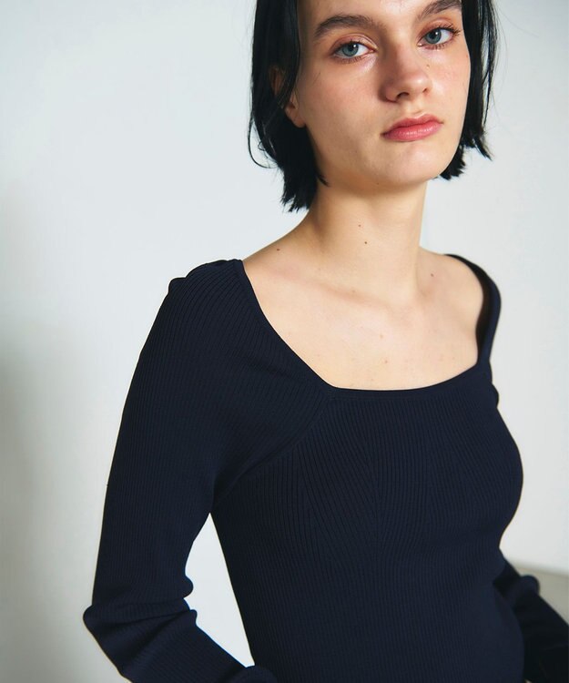 GRACE CONTINENTAL リブスクエアニットトップ ネイビー