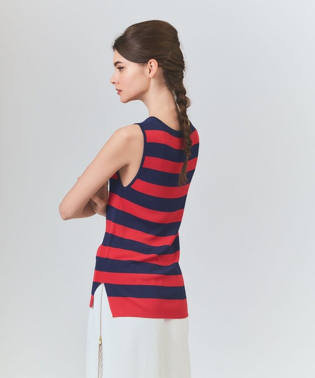 GRACE CONTINENTAL ラインニットノースリーブ レッド