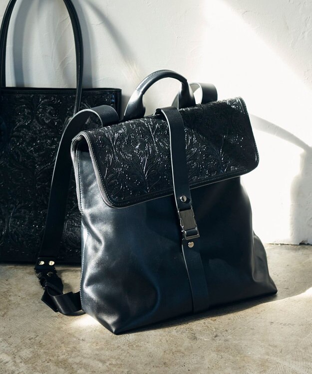 GRACE CONTINENTAL Square Backpack ブラック