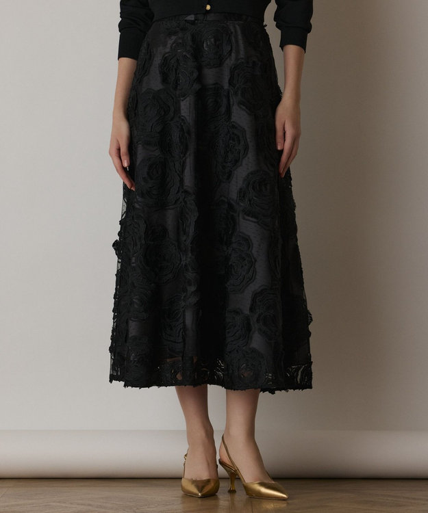 GRACE CONTINENTAL ローズ刺繍フレアスカート ブラック
