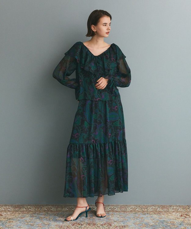 GRACE CONTINENTAL ラメストライププリントブラウス ブラック