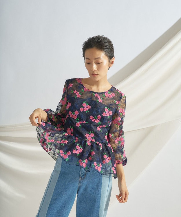 チュール刺繍ペプラムトップ / GRACE CONTINENTAL | GRACE
