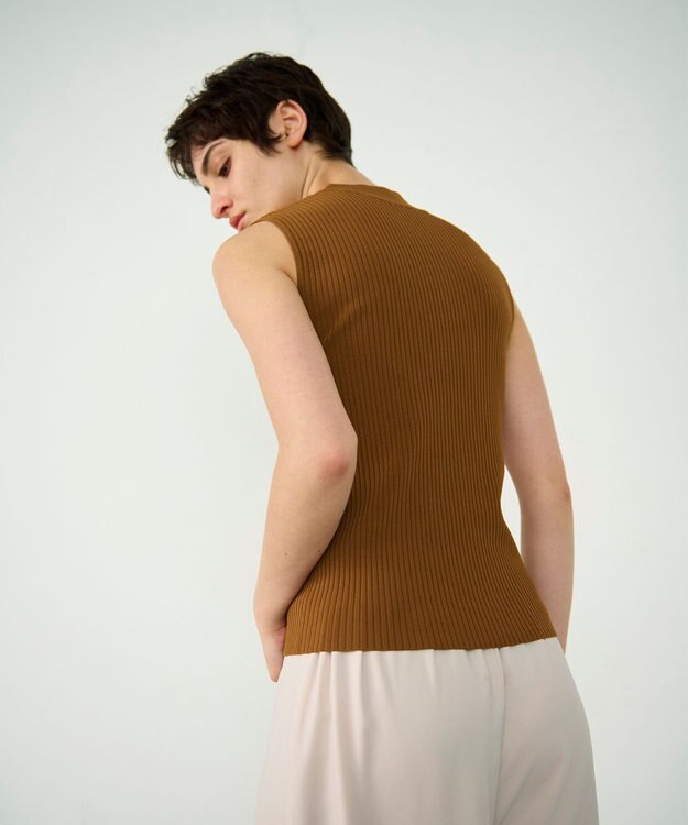 GRACE CONTINENTAL ハイネックリブニットトップ ブラウン