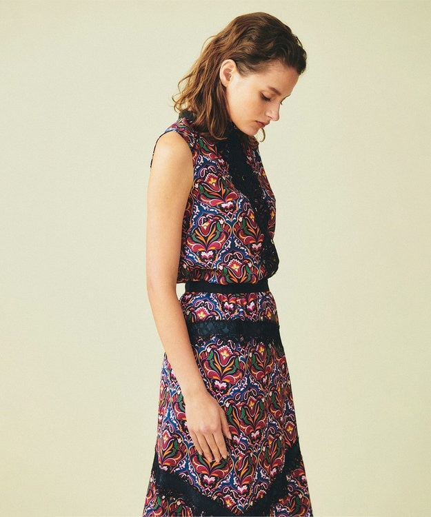 【グレースコンチネンタル】定価4,6万 オーナメントプリント サロペット グレースコンチネンタル】定価4,6万 オーナメントプリント