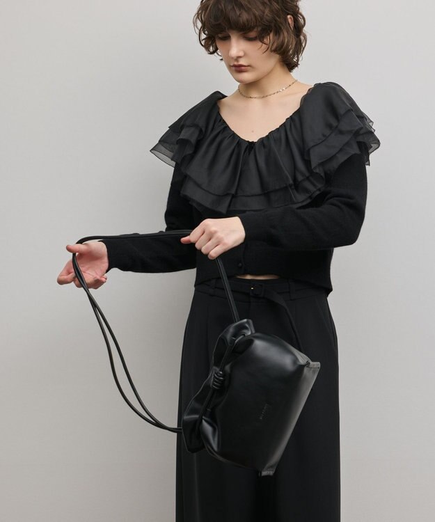 GRACE CONTINENTAL ADD CULUMN LONG SHLD BAG ブラック