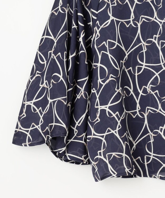 GRACE CONTINENTAL ラインハートケープブラウス ネイビー