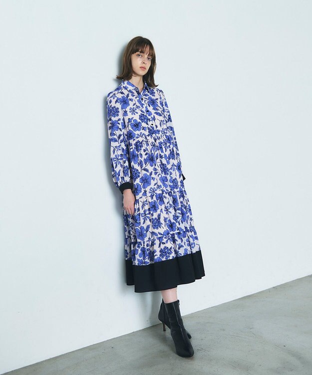 GRACE CONTINENTAL フラワープリントティアードワンピース ブルー