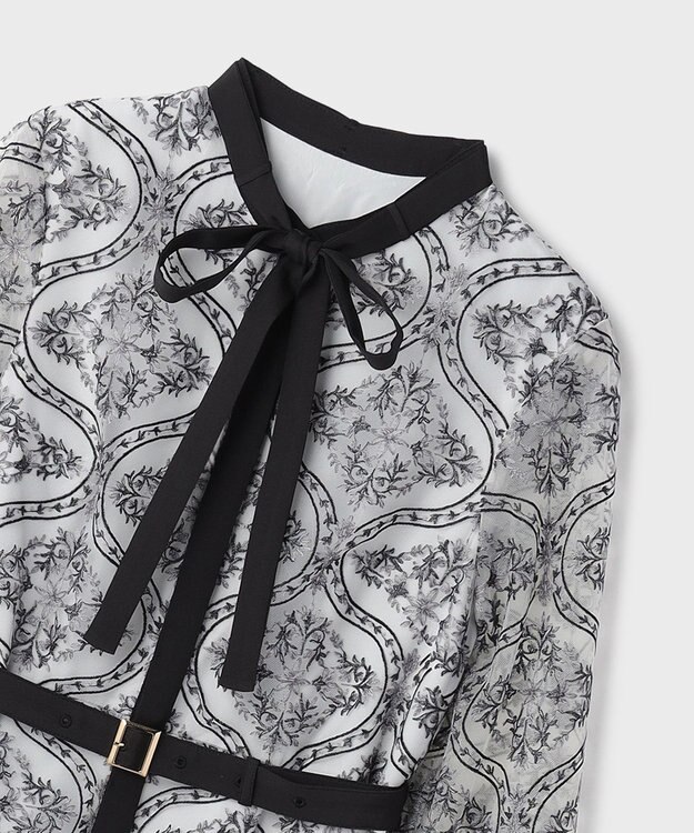 GRACE CONTINENTAL オーナメント刺繍フレアワンピース キナリ