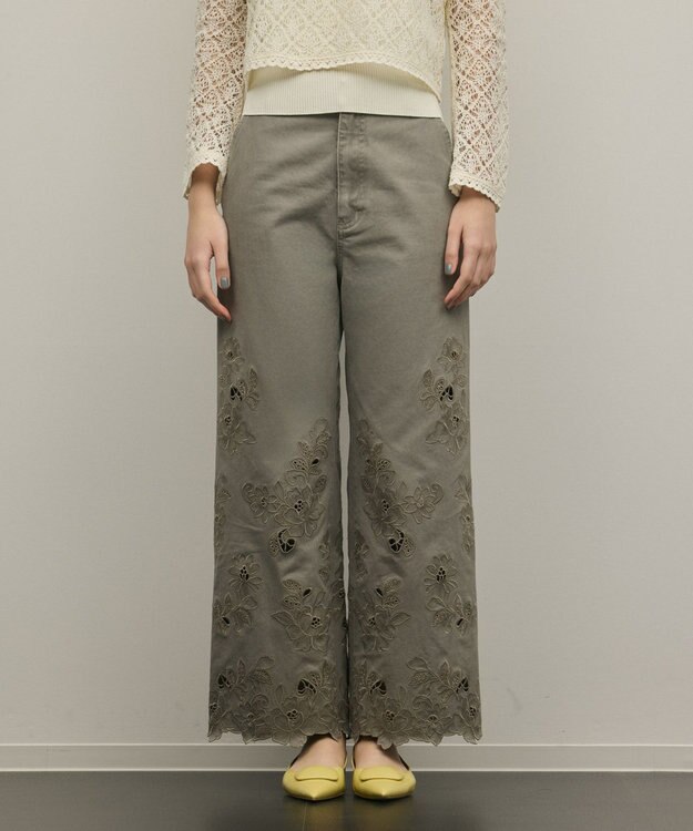 GRACE CONTINENTAL カットワークフレアパンツ グレー