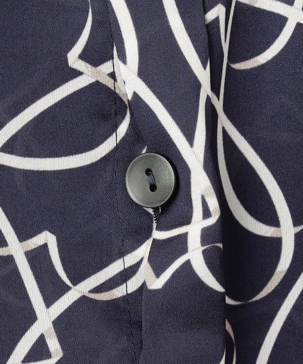 GRACE CONTINENTAL ラインハートケープブラウス ネイビー