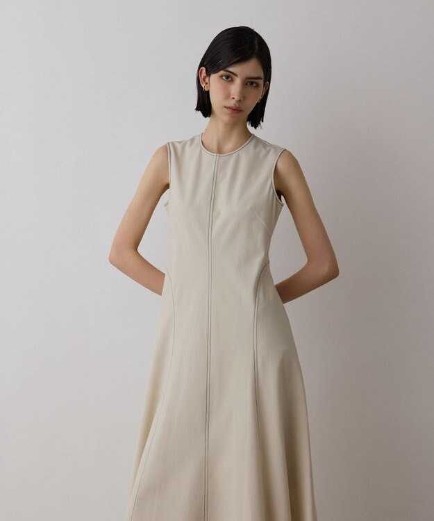 GRACE CONTINENTAL ステッチカットワンピース ベージュ