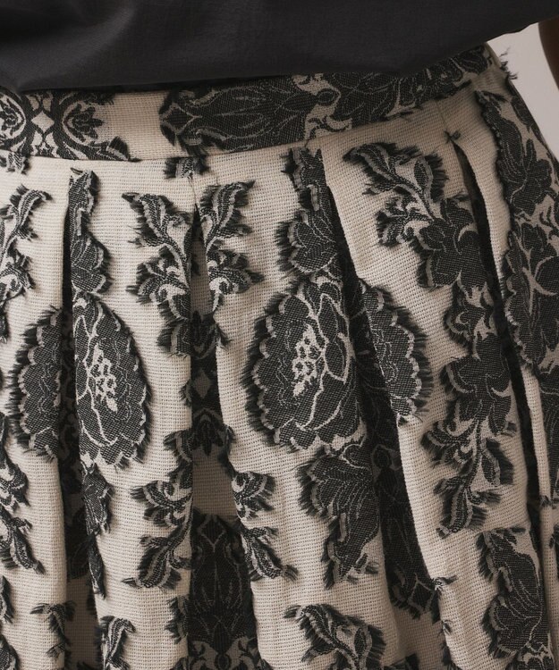 GRACE CONTINENTAL ダマスクジャガードタックスカート キナリ