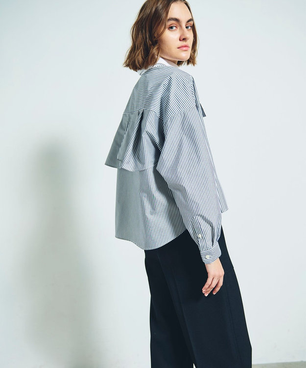 GRACE CONTINENTAL バックコンシャスシャツ ストライプ