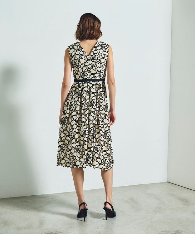 GRACE CONTINENTAL ローズレースドレス キナリ