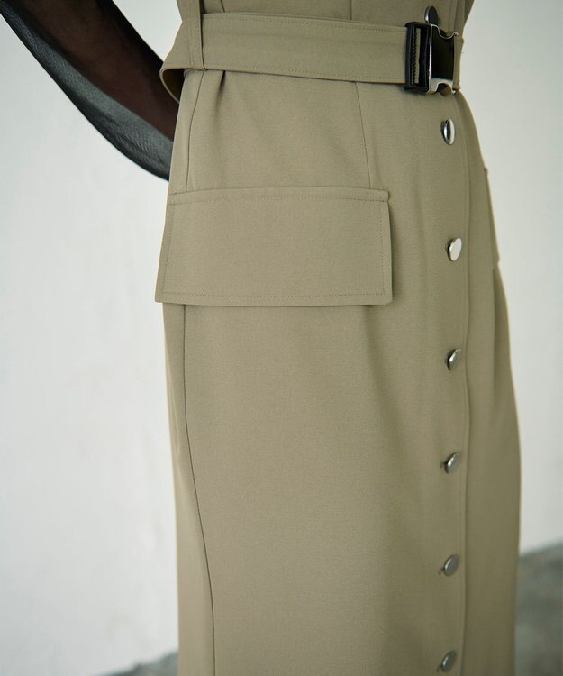 GRACE CONTINENTAL ベルト付ジャンパースカート カーキ