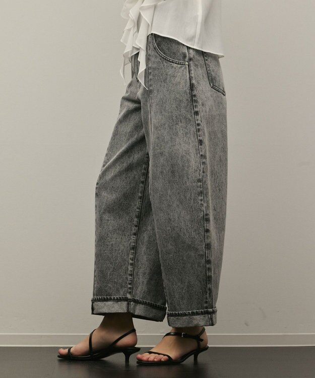 GRACE CONTINENTAL クロップトバレルパンツ ブラック