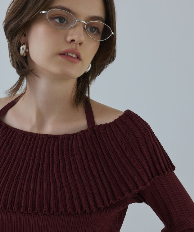 GRACE CONTINENTAL アイレットフレアニットトップ ボルドー