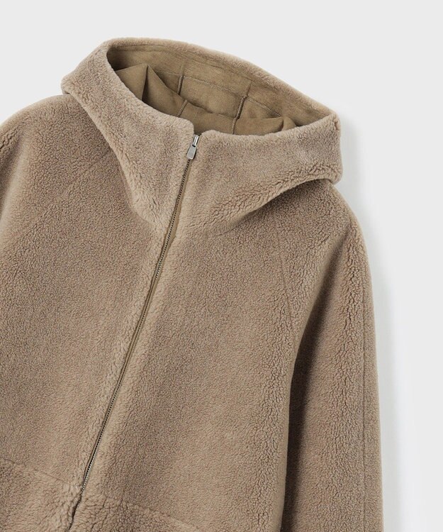 GRACE CONTINENTAL ウールボアムートンフードコート カーキ