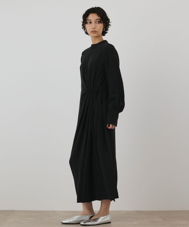 GRACE CONTINENTAL シルクデシンドレープワンピース ブラック