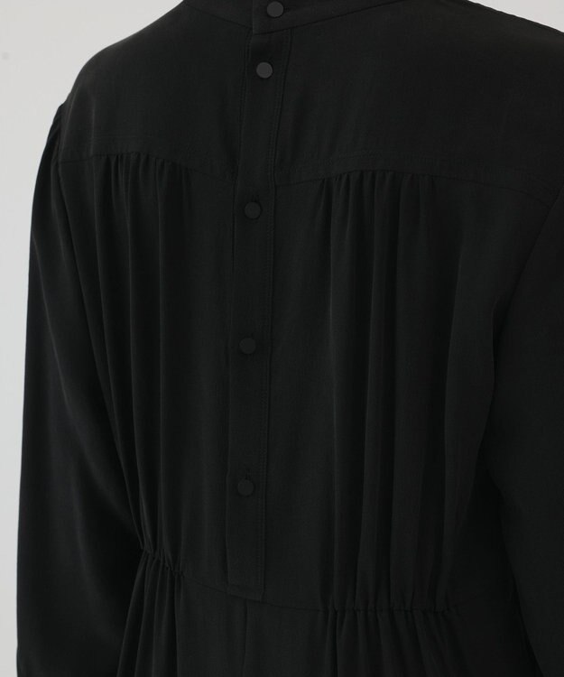 GRACE CONTINENTAL シルクデシンドレープワンピース ブラック