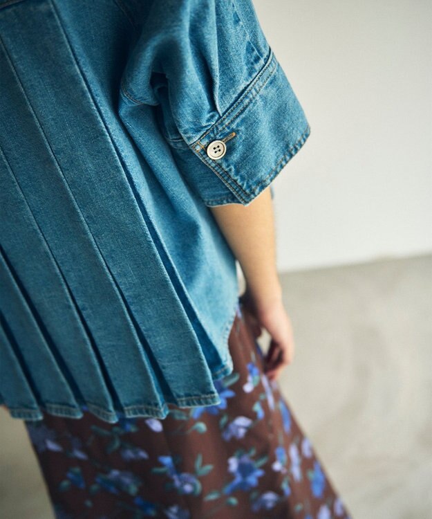 GRACE CONTINENTAL バックタックデニムシャツ インディゴ