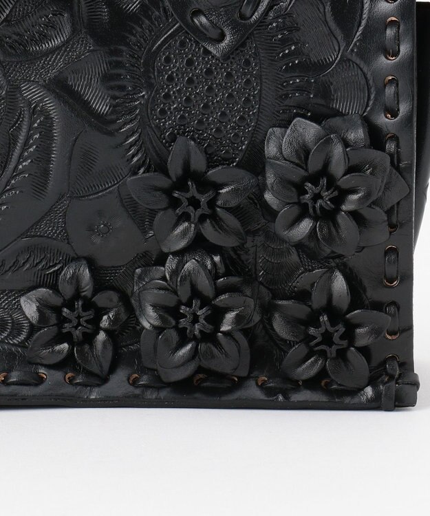 GRACE CONTINENTAL Motif Maestra ブラック