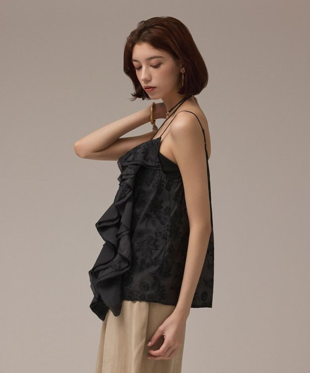 GRACE CONTINENTAL エンブロイダリーキャミブラウス ブラック