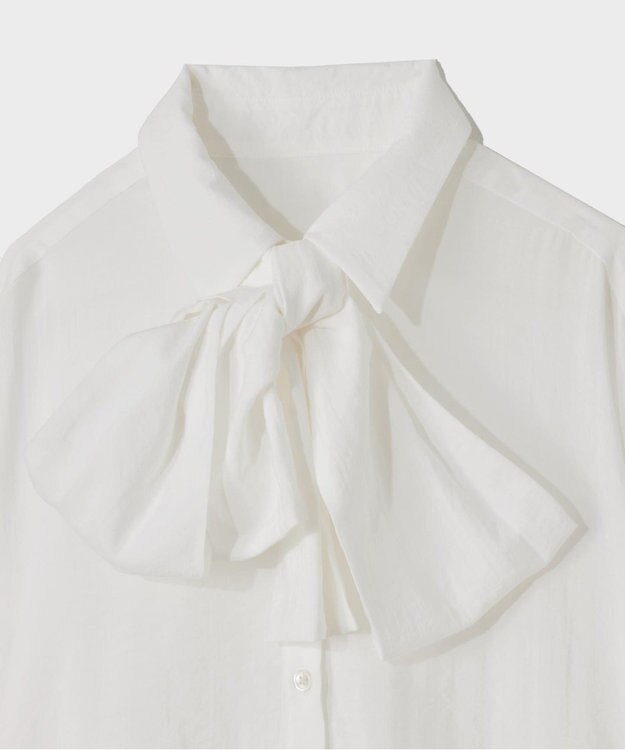 GRACE CONTINENTAL ボウタイシアーシャツ キナリ