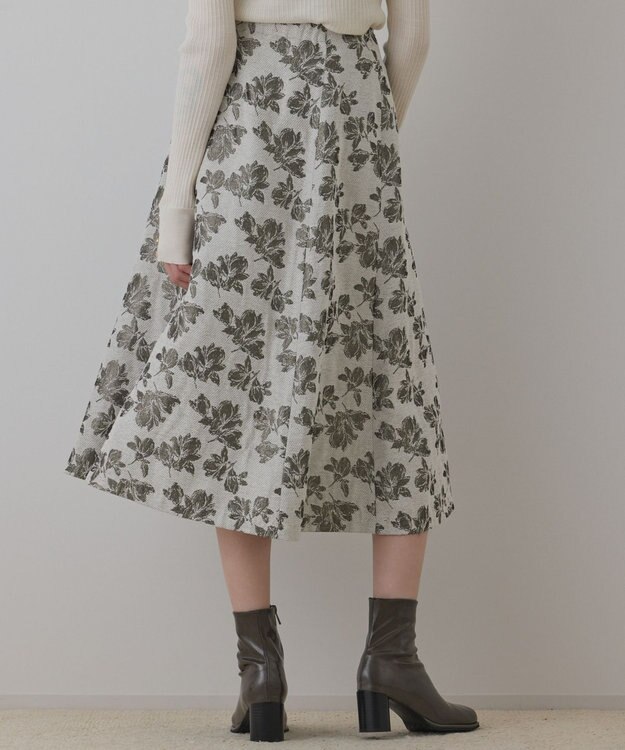 GRACE CONTINENTAL ラメフラワージャガードフレアスカート キナリ