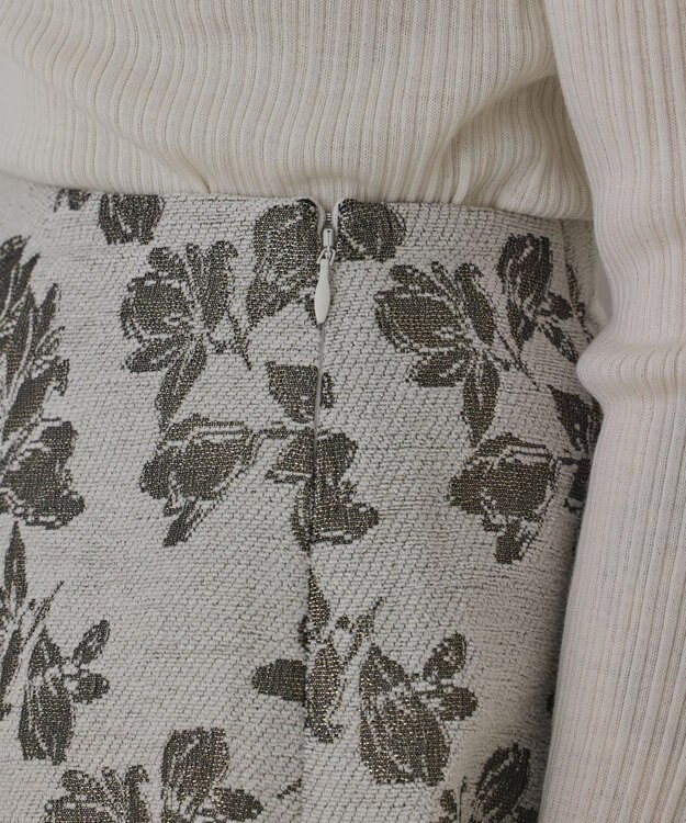 GRACE CONTINENTAL ラメフラワージャガードフレアスカート キナリ