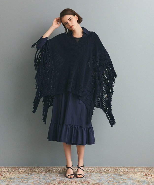 GRACE CONTINENTAL ニットフリンジケープ ネイビー