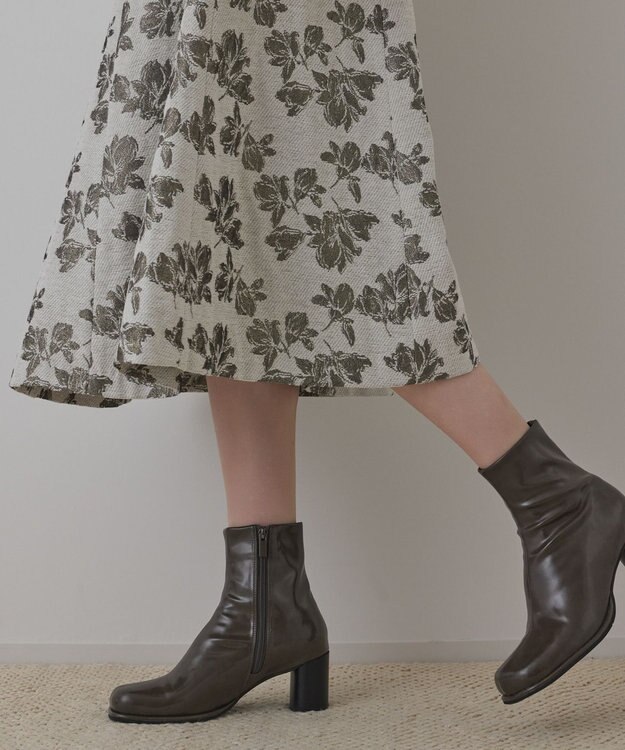 GRACE CONTINENTAL ラメフラワージャガードフレアスカート キナリ