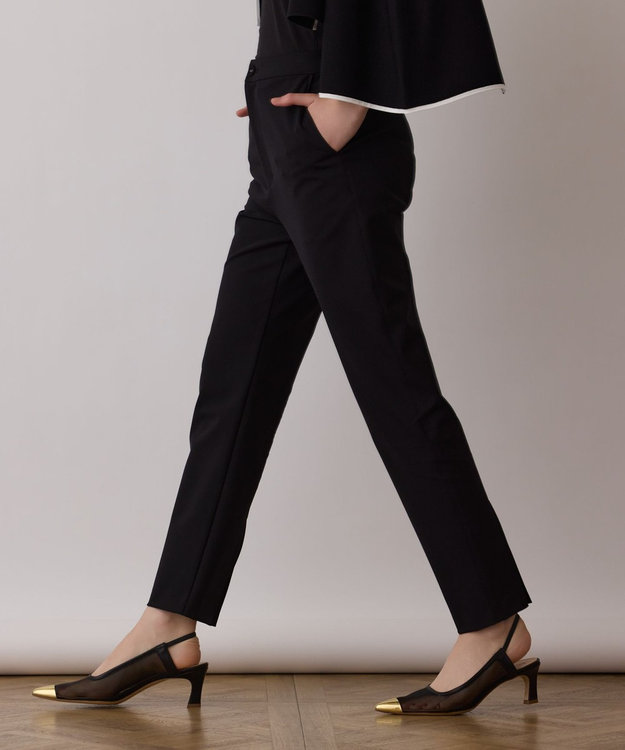 GRACE CONTINENTAL ストレッチテーパードパンツ ブラック