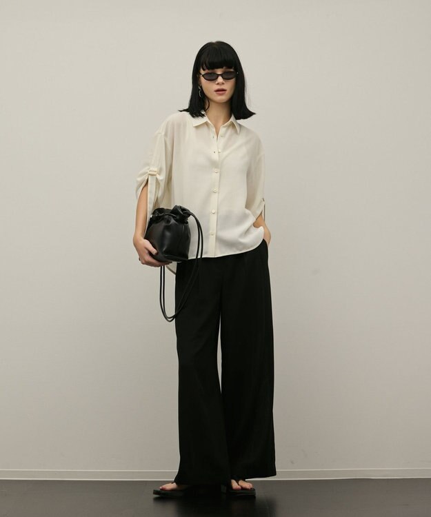 GRACE CONTINENTAL ロールアップスリーブトップス キナリ