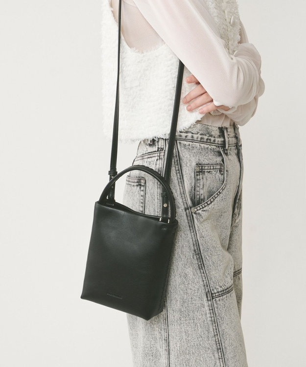 GRACE CONTINENTAL ADD CULUMN BEND BAG ブラック