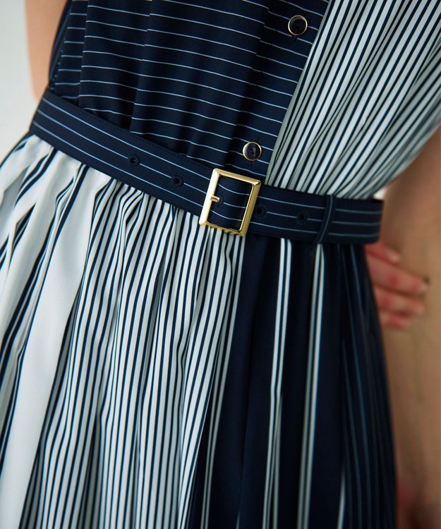 GRACE CONTINENTAL ストライププリントワンピース ネイビー