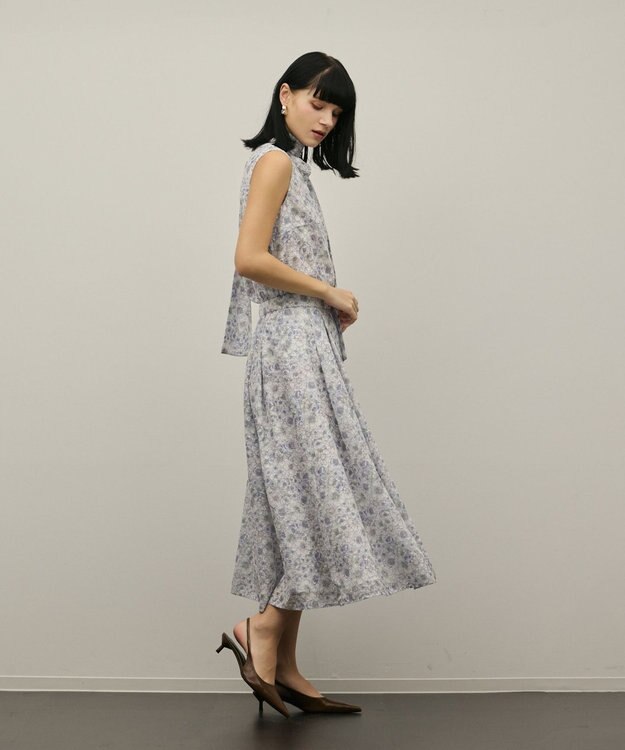 GRACE CONTINENTAL シアーフラワープリントジャガードブラウス グレー