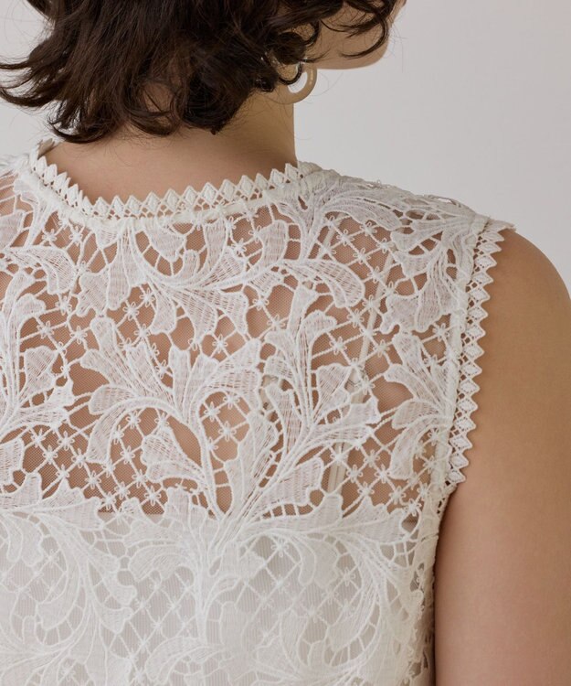 GRACE CONTINENTAL ケミカルレースストレートトップ ホワイト