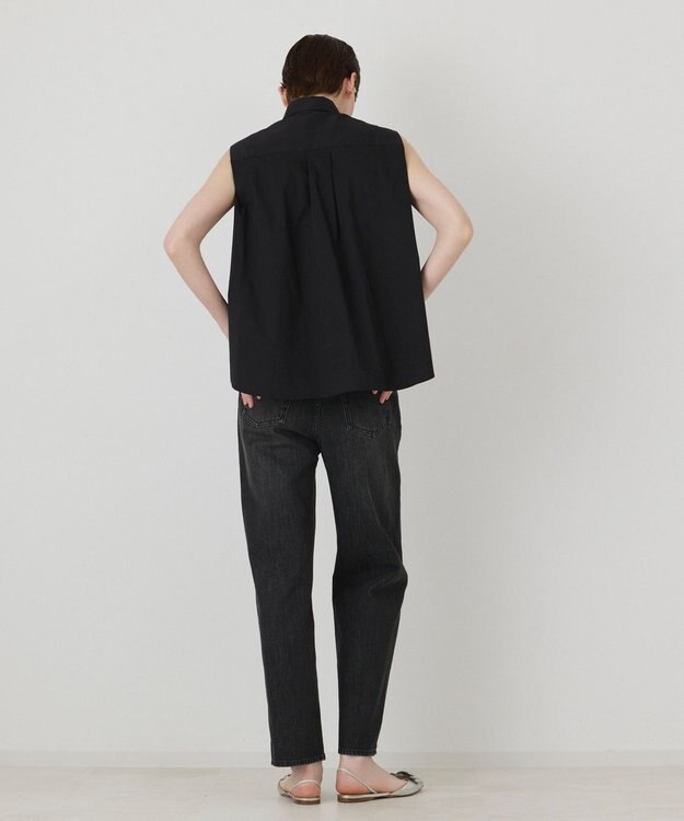 GRACE CONTINENTAL ビジューノースリーブシャツ ブラック