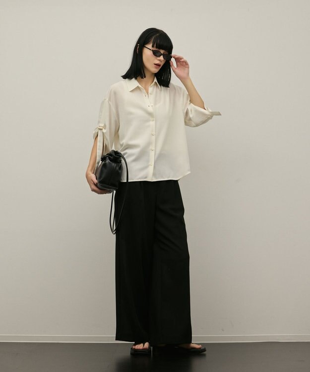 GRACE CONTINENTAL ロールアップスリーブトップス キナリ