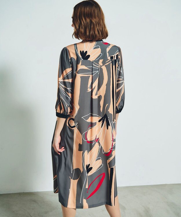 GRACE CONTINENTAL キカラインフラワーワンピース グレー