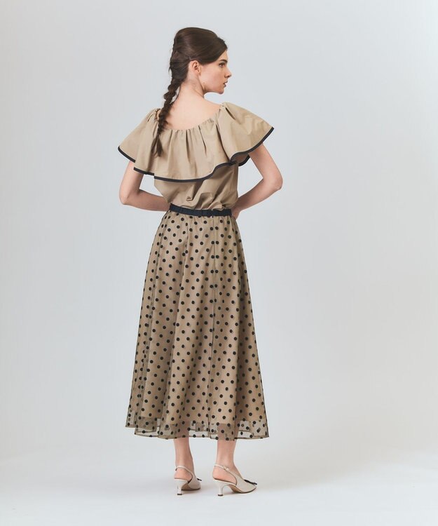 GRACE CONTINENTAL ドットembチュールスカート ベージュ