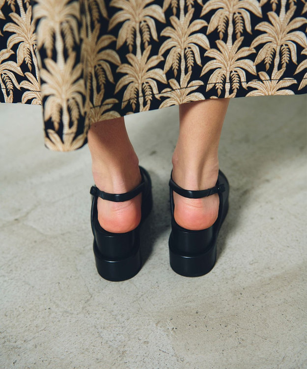 GRACE CONTINENTAL JVAM  JAMES ブラック