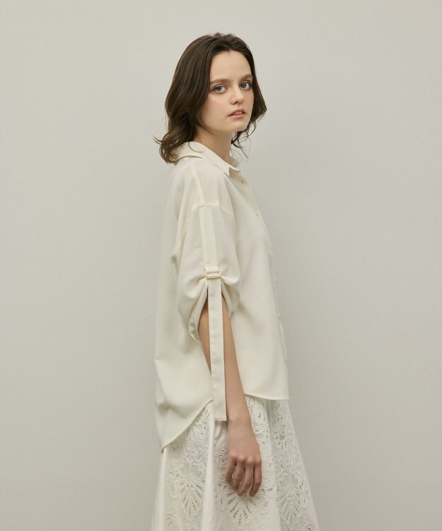 GRACE CONTINENTAL ロールアップスリーブトップス キナリ